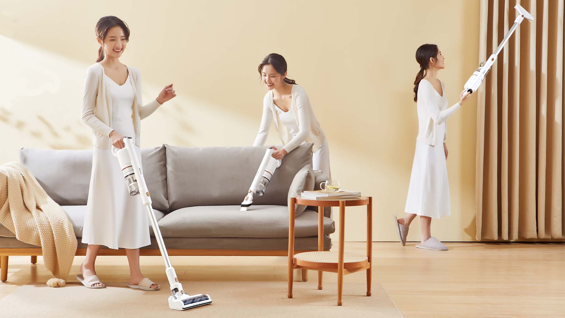 Tomo Robotic Vacuum Cleaner