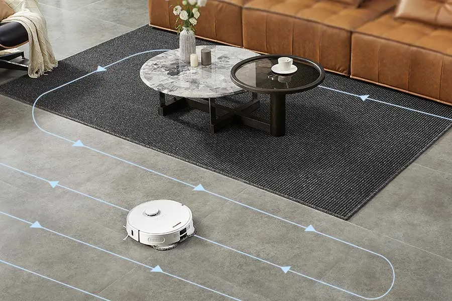 Dengan Double Mob Design, robot dirancang untuk membersihkan dengan cepat dan efisien.